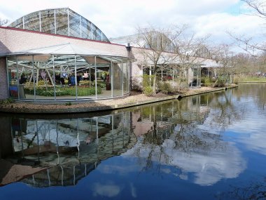 foto Die Wartung fur Keukenhof ist wichtig